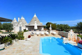 Trullo Antico with exclusive swimming pool Cisternino